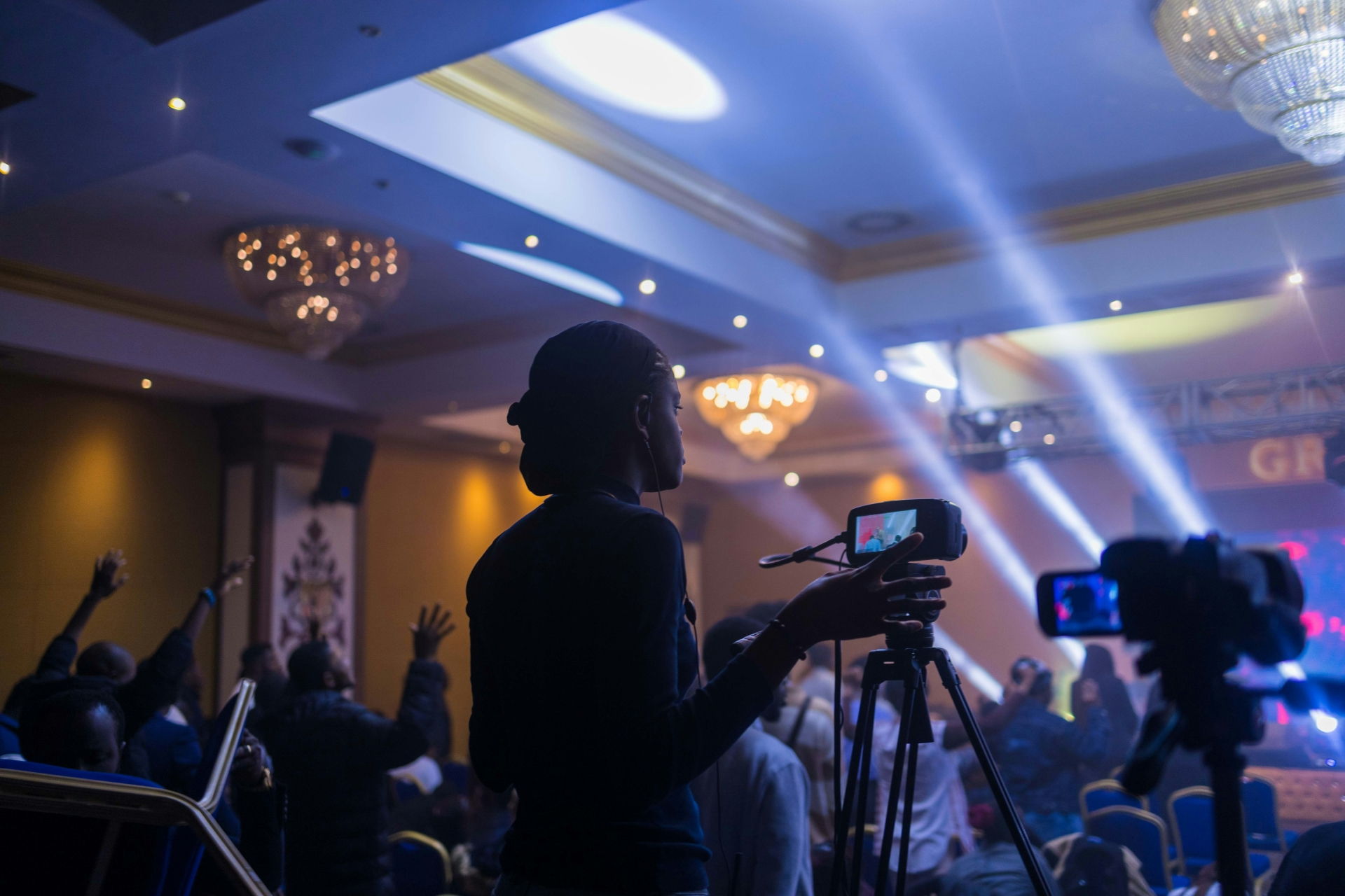 Thiết kế 3D & Motion Graphics